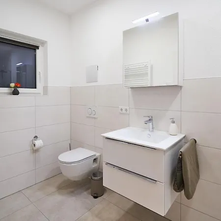Apartwehr Business&Ferien Apartment Lila Buitenkant foto